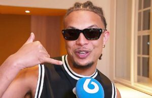 Beelden: Ronnie Flex op heterdaad intiem betrapt met getrouwde blondine